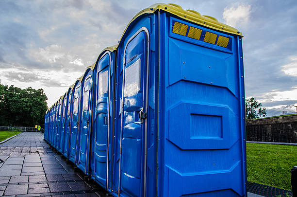 Porta potty delivery and setup in Cudahy, WI